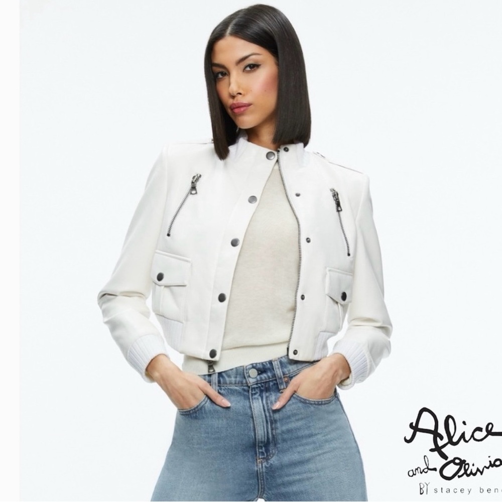 Alice + Olivia **NWT** Ria Vegan Leather Moto Jacket in Off White
